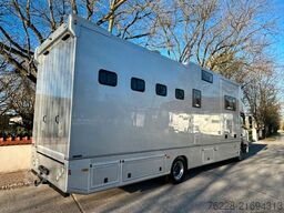 MERCEDES-BENZ Pferdetransporter