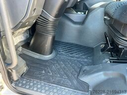 MERCEDES-BENZ Pferdetransporter