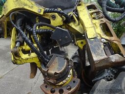 John Deere 1270E