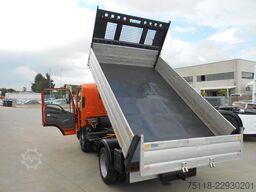 Isuzu M21 RIBALTABILE TRILATERALE