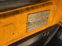 Mercedes-Benz SK 814 (MANUAL PUMP / POMPE MANUELLE / LAMES / ...