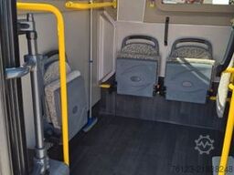 MERCEDES-BENZ Sprinter 516 Heckniederflur City Schlafsessel