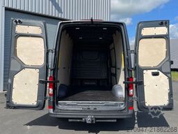 MAN TGE 3.200 L3H3 Kasten 4x4 AHK NAVI PDC KLIMA