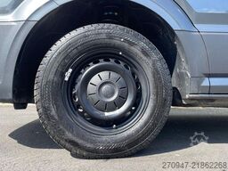 MAN TGE 3.200 L3H3 Kasten 4x4 AHK NAVI PDC KLIMA
