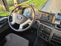 M.A.N. 26.430 TGS MEILLER