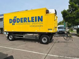Schmitz Cargobull 4x WKO Lafette mit Tiefkühlkoffer-Wechselbrücke