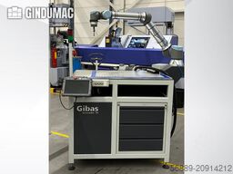 Universal Robots UR10e cell