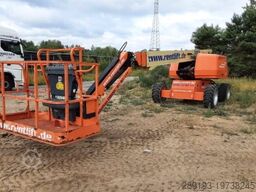 JLG 660SJ