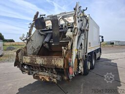 RENAULT D26-320 - 6X2 - E6 - FAUN