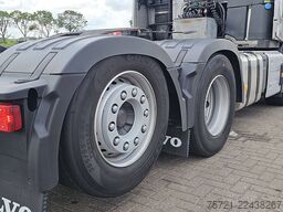VOLVO FH 500 Aero 6x2 Boogie