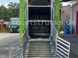  Cuppers LVA 09-16 AL 3-Stock Viehanhänger,