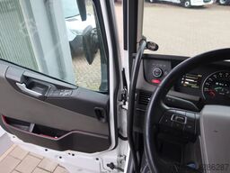 Volvo FH 4x2 bed 2x Holland Truck