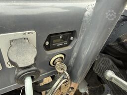 Vögele Super 800i Asphaltfertiger NEUWERTIG!