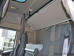 DAF XD 310 FA 4x2 ST947 - 19T - Plywood opb. 7800mm...