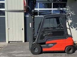 Linde E30L mit Triplex 6880 mm