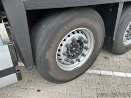 Schmitz Cargobull SCB S2 / Box Trailer / 2 as Disk