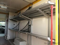 iveco Daily 35 S11 C30C AUTOMATIK KAMERA Regale LUFT DURCHGANG