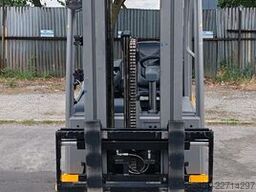Jungheinrich EFG 213 Li-ion