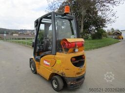 Jungheinrich TFG 316 GAS Triplexmast 4,5m + Seitenschieber