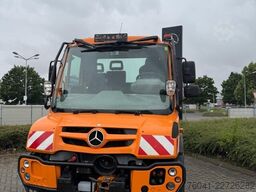 Mercedes-Benz Unimog U 318