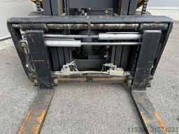 UniCarriers Y1D2A25H - nur 1316 Stunden !!!!