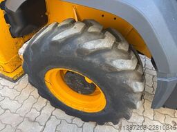 JCB 3CX Compact / 2022 BJ / Hammer + Schaufeln