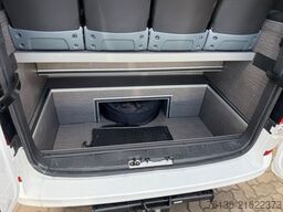 VOLKSWAGEN Crafter 21+3 Bus Automatik Klima Heizung