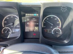 Mercedes-Benz Unimog U319