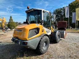 LIEBHERR L506 Compact