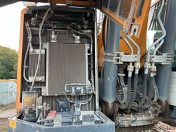 LIEBHERR R936