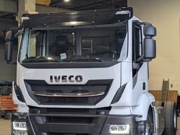 Iveco AT190S36