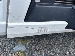 Mercedes-Benz Actros 1835 box truck w/ Full side opening, genera