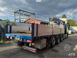 Volvo FH16 Tridem crane truck w/ 43 t/m Fassi crane