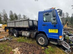 Volvo FL12 with 22 t/m Palfinger Crane, Timber Platform,