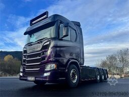 Scania R580 Tridem Hooklift w/ Crane hydraulics. Freshly