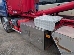 Volvo FH16 6X4 610HP HYVA Blatt/Luft Manuell