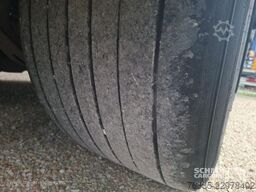 Kögel Curtainsider Mega