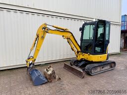 KOMATSU PC26MR-3 / 2020 BJ / 2.082 H / 2 x Löffel