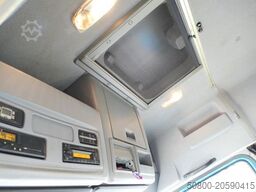 MERCEDES-BENZ 1330 Atego 4x2, Schlafliege, LBW, AHK, Klima