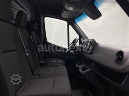 MERCEDES-BENZ Sprinter 316 Automatik *Distronic* 360°+NAVI (98