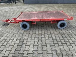 Mafi stack of 2x double-steered and connectable heav...