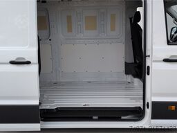 VW Crafter Kasten LR+Superhoch*Autom ACC R-Kam SHZ