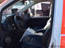 Mercedes-Benz Vito 4x4 Notarzt Einsatzfahrzeug NEF