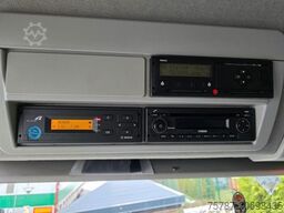 IVECO 80-220 Eurocargo, Gardine, ladebordwand