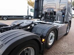 Volvo FH FH 500 Globetrotter Full Air suspension.