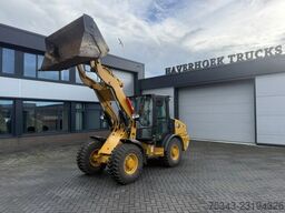 Caterpillar 906 | With pallet forks | With Folding bucket |...