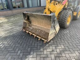 Caterpillar 906 | With pallet forks | With Folding bucket |...