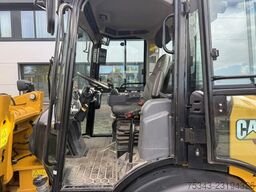 Caterpillar 906 | With pallet forks | With Folding bucket |...