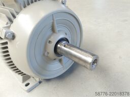 Siemens 1LE1002-1DB23-4AB0 Motor SN: 71767195