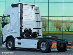 VOLVO FH 13.460 I-PARK COOL 2X TANKS SUPER CONDITION 2